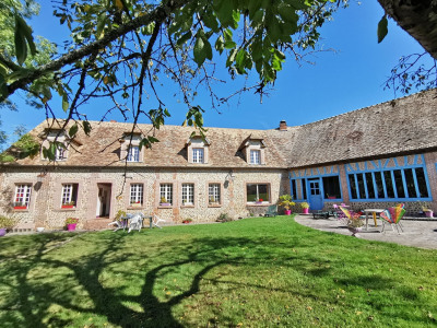 Maison 7 pièces 400 m²