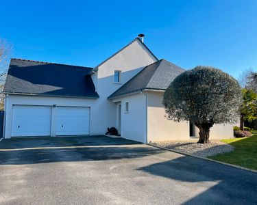 Maison d'architecte, 5 chambres, près du bourg de Carquefou 