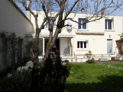 Maison 8 pièces 212 m²