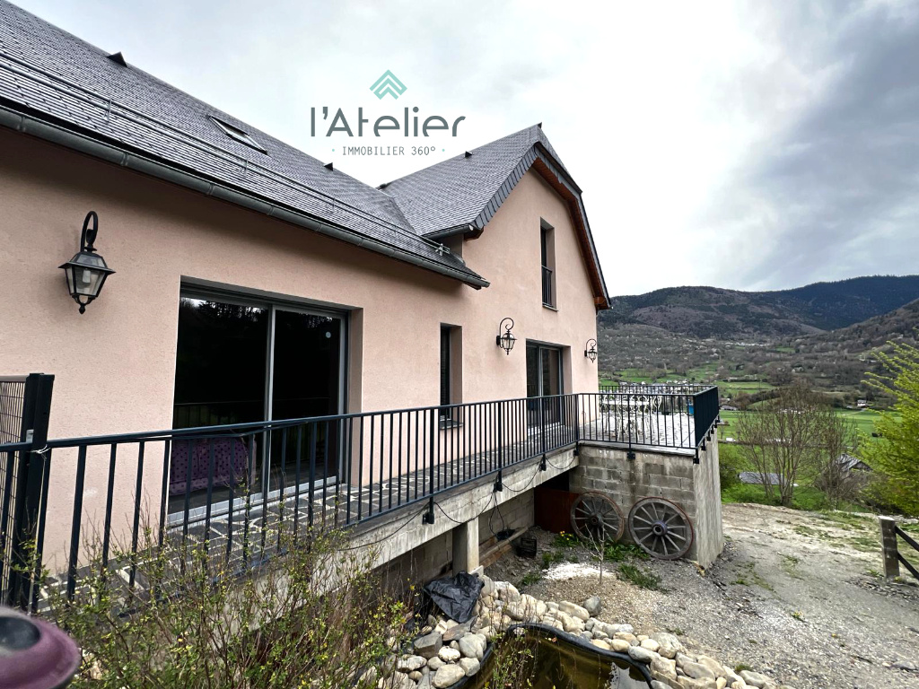 « LA GRANDIOSE » Grande maison récente à 5min de Saint-Lary