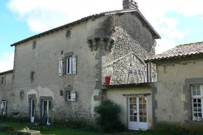 Propriété agricole de caractère , maison secondaire, plusieurs d