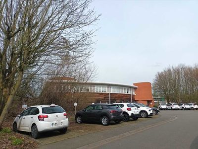 Bureaux - A VENDRE - 870 m² non divisibles