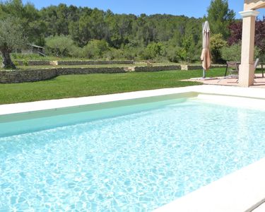 Maison piscine, cadre superbe, nord de Montpellier