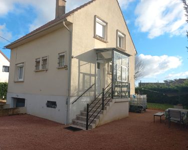 MAISON 4 PIÈCES à BEAUNE