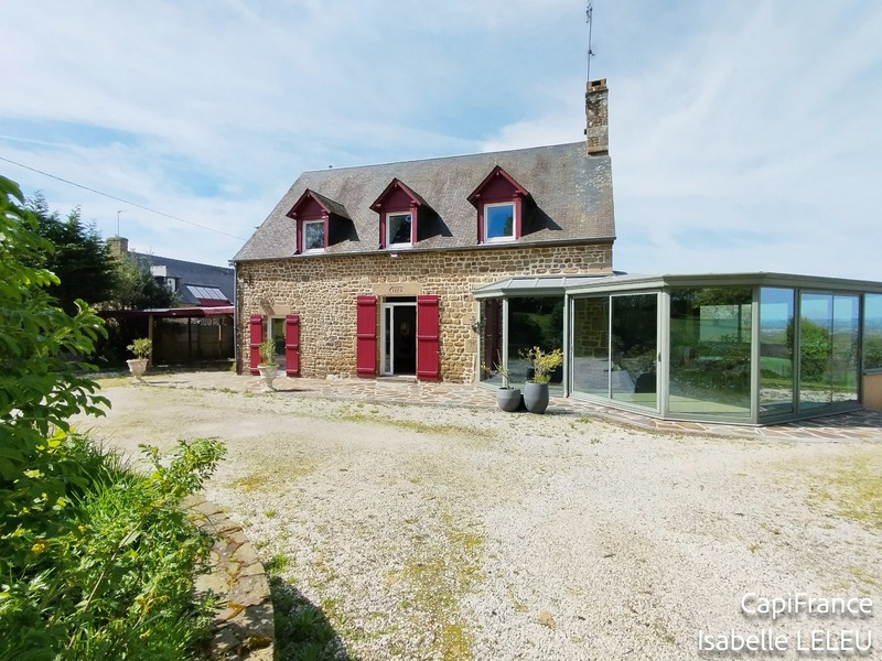 Dpt Manche (50), à vendre SAINT BRICE DE LANDELLES maison P6 de 185 m² - Terrain de 5 000,00 m² 