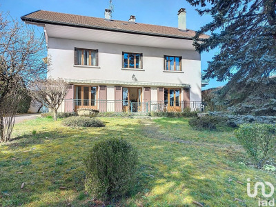 Maison 7 pièces 195 m²