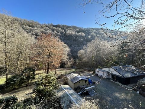 Propriété avec terrain au bord du Viaur - SAINT JU