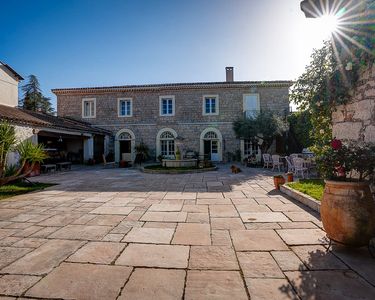 Une chambre d'hôtes dans le Var (83)