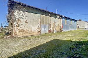 Hangar à rénover