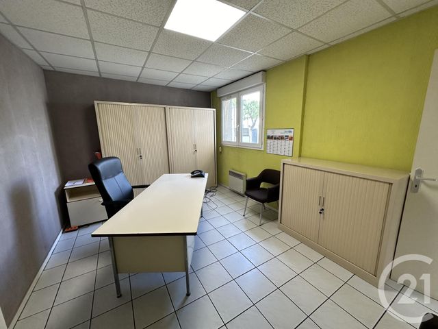 Bureaux 4 pièces 54 m²