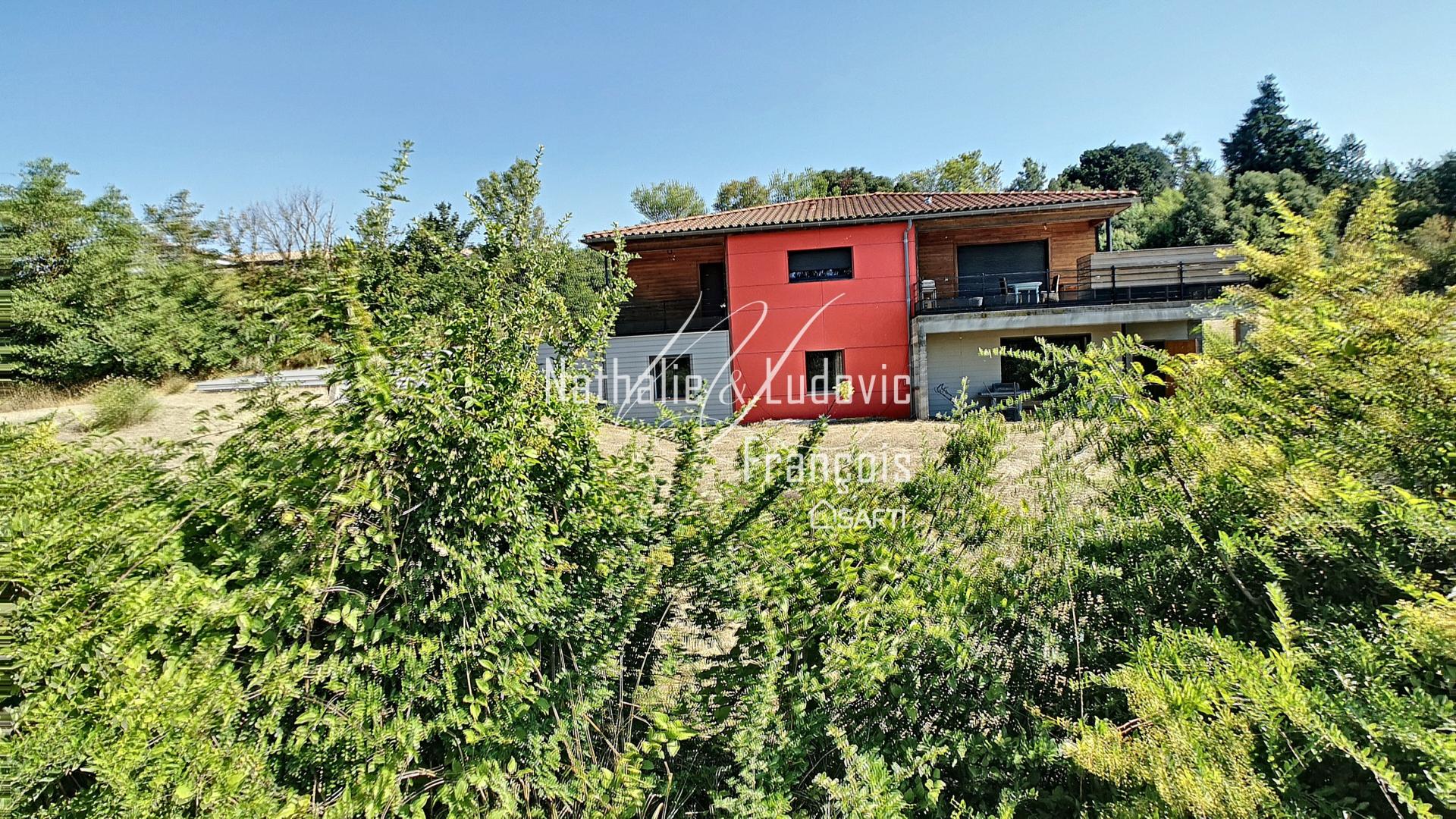 Villa contemporaine avec vue panoramique