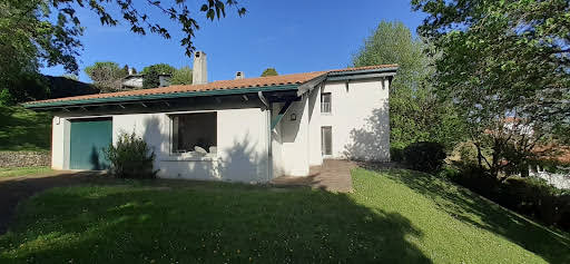 Maison 7 pièces 200 m²