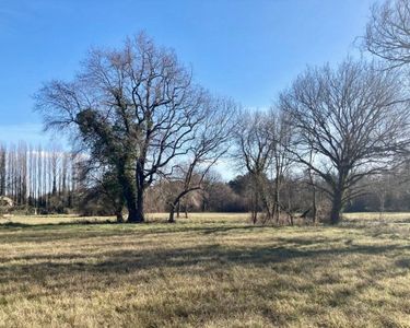 Terrain 730 m² Saint Laurent Medoc