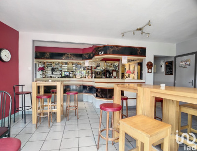 Local commercial 1223 m²