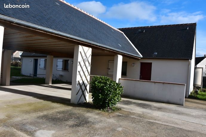 Ensemble immobilier 150 m²