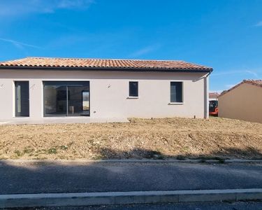 Charmante maison moderne avec jardin, idéalement située à Sauzet