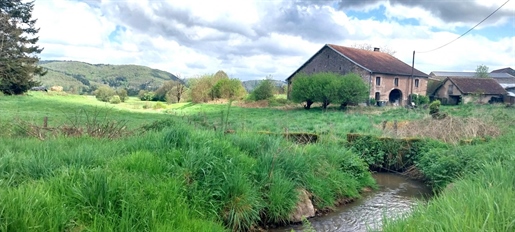 Ancienne Ferme au calme à rénover sur 1 Hectare de terrain