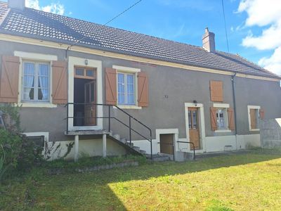 Maison à rénover sur la Commune de Cercy La Tour 
