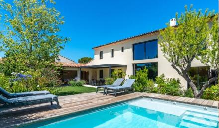 Villa 6 pièces 100 m² 