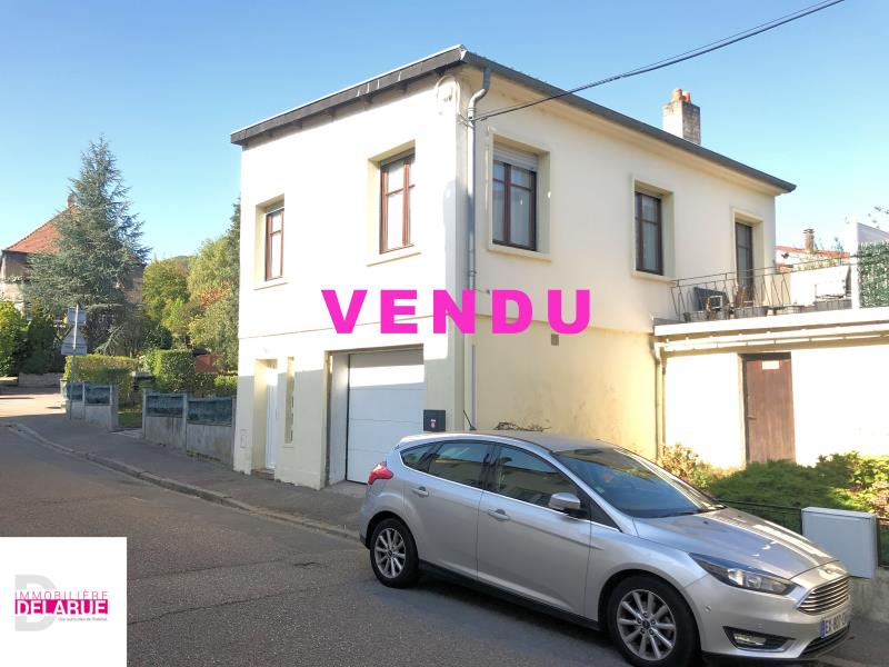 Maison 2 pièces 61 m²