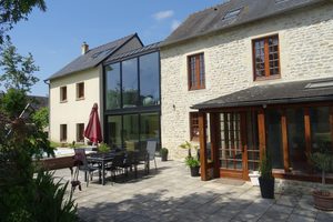 CALVADOS , Superbe proprieté de 254m² avec piscine à vendre