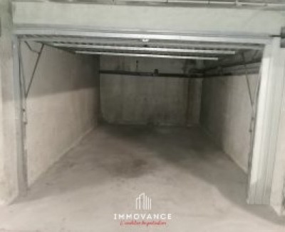 Parking - Garage Location Montpellier  13m² 90€