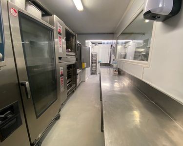 Location laboratoire de cuisine avec extraction