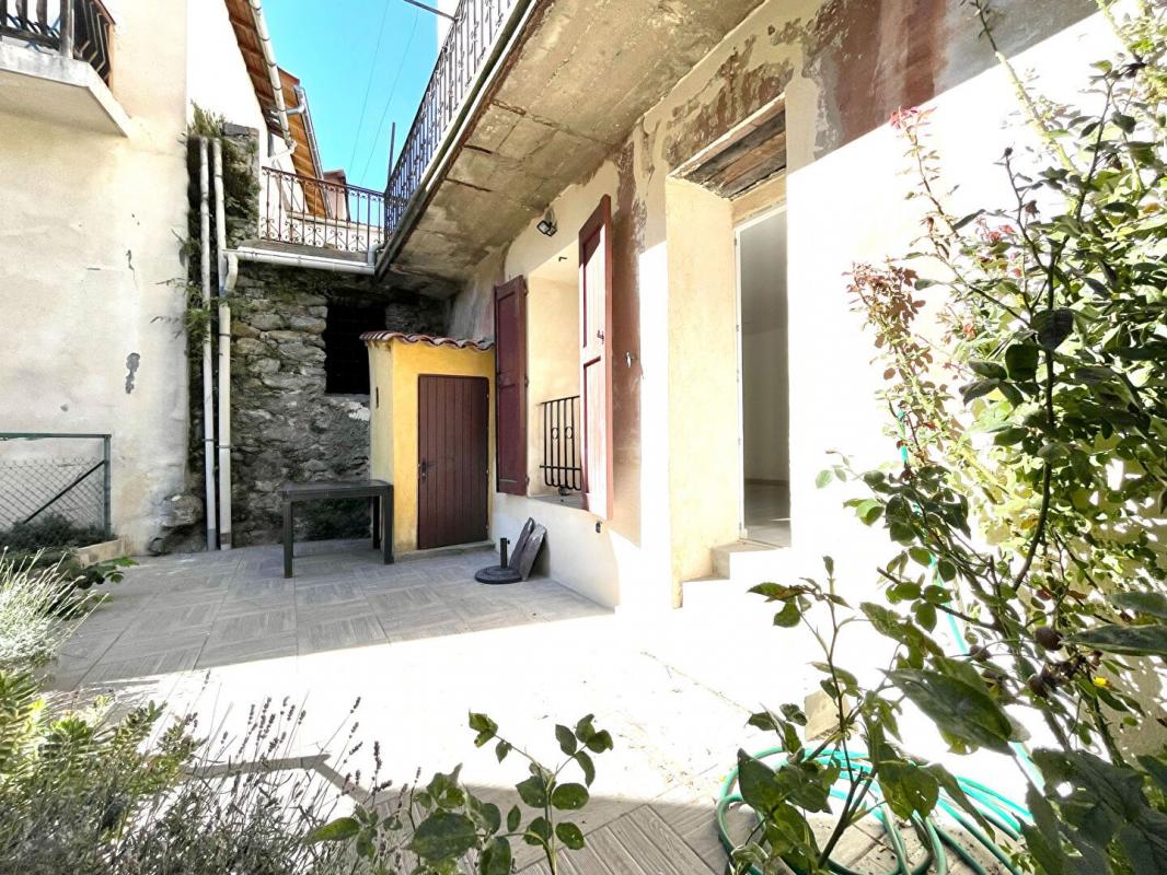 Vente Maison de ville 116 m² à Saint Martin Vesubie 269 000 €