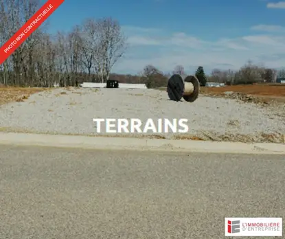 TERRAIN A VENDRE