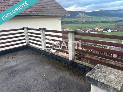 Maison T5 avec un fort potentiel et une vue panoramique sur le Val de Morteau 419.000€ 