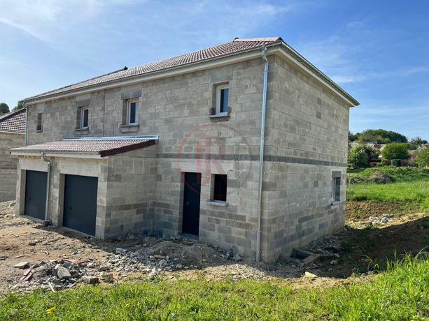 Maison 5 pièces 90 m²