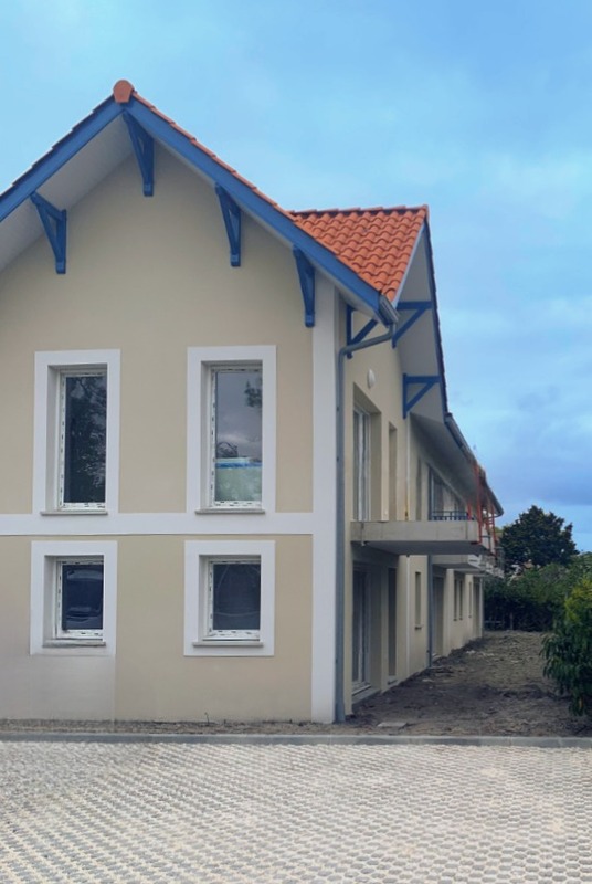 Dpt Landes (40), à vendre BISCARROSSE appartement T4 de 87m2 avec jardin