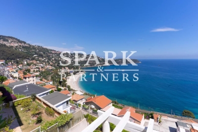 Roquebrune Cap Martin - Magnifique penthouse limitrophe Monaco 