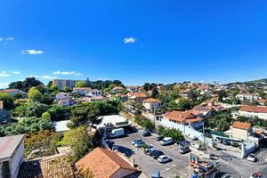 T2 avec terrasse de 21m2 et cave 