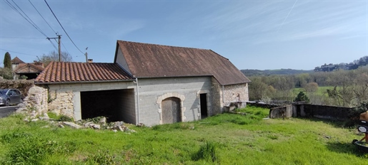 Saint-Sozy - maison à finir de rénover d'env. 130 m2 avec vue et proche rivière à pied