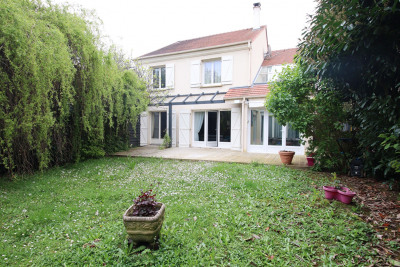 Maison 7 pièces 160 m²