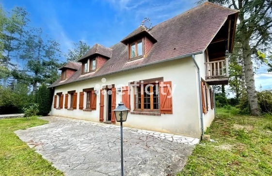 Maison 8 pièces 200 m²