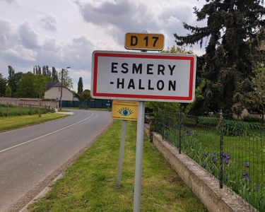 Terrain a vendre a esmery-hallon