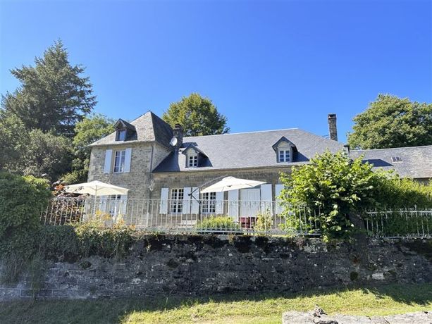 Maison 6 pièces 145 m² 