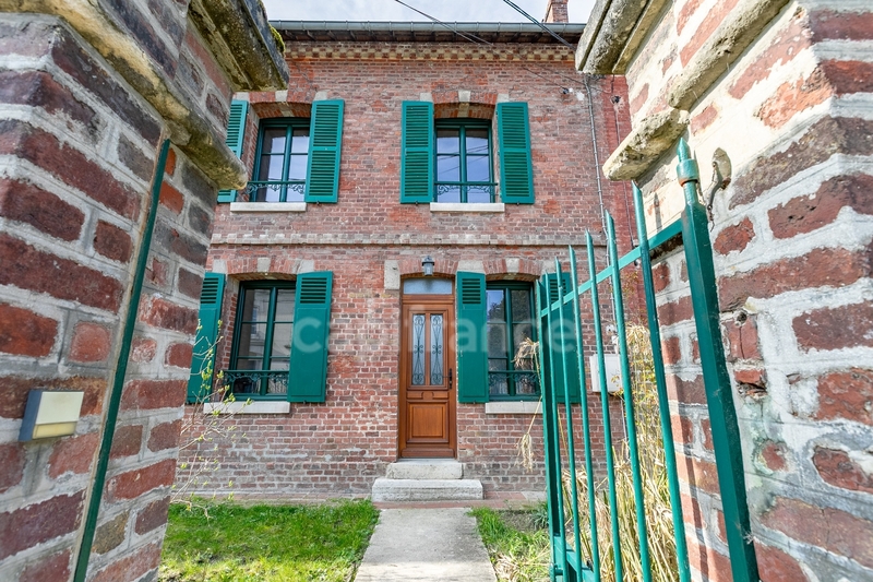 Dpt Aisne (02), à vendre SOISSONS maison P6 2