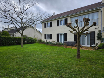 Maison 7 pièces 162 m²