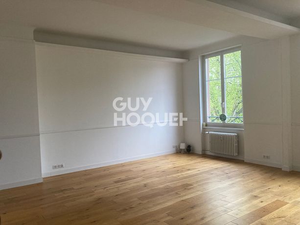 Bureaux 68 m² 