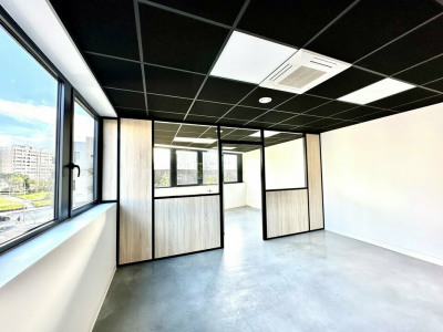 Bureaux 53 m²