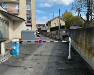 Place de Parking gare Chaville/Velizy