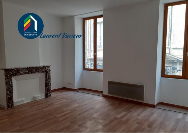 Studio 1 pièce 28 m²