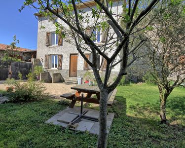 Maison de ville avec Jardin et Dépendances