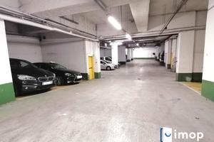 Place de parking de 21m² boxable dans l'hyper centre