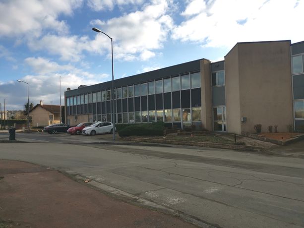 Immobilier professionnel Vente Andrézieux-Bouthéon  920m² 750000€