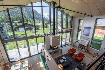 Maison Location Chamonix-Mont-Blanc  360m² 7504€