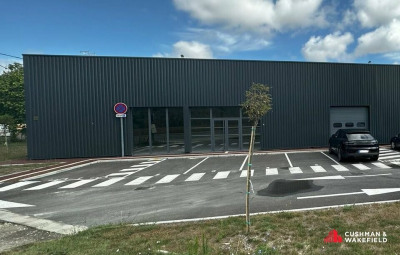 Local commercial 320 m²